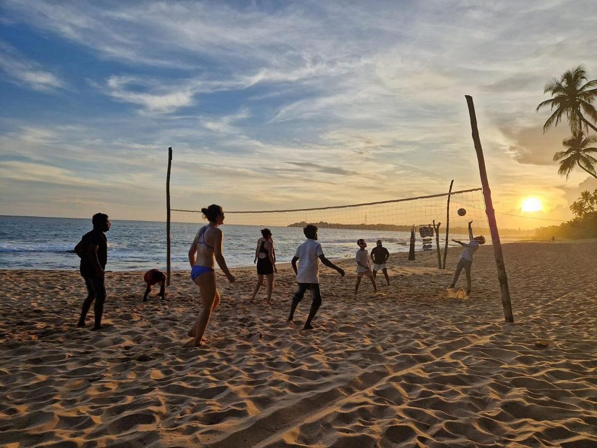Ganesh Garden Beach Cabanas Tangalle Exterior foto