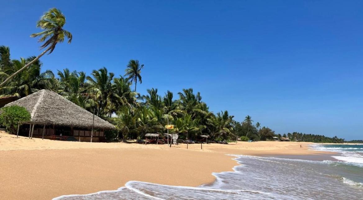 Ganesh Garden Beach Cabanas Tangalle Exterior foto